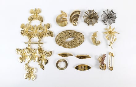 Group of 14 Vintage Brooches