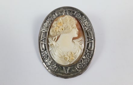 Late Nouveau/Early Deco Sterling Framed Cameo