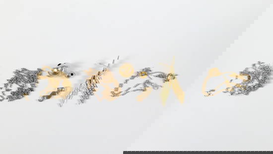 Mixed 14K Gold Scrap: Mixed 14K Gold Scrap. The lot includes 5.3 grams of mixed 14K yellow gold scrap with a variety of beads, clasps, an earring, and broken chains. Used. All invoices must be paid within 24 hours of the s
