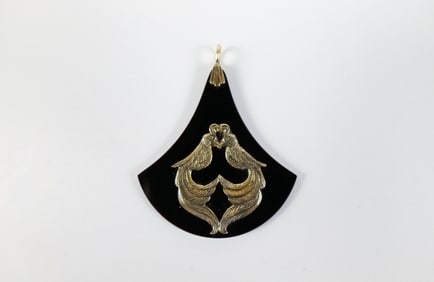 Vintage Onyx and 14K Pendant