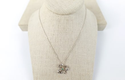 Vintage Sterling Shamrock Necklace