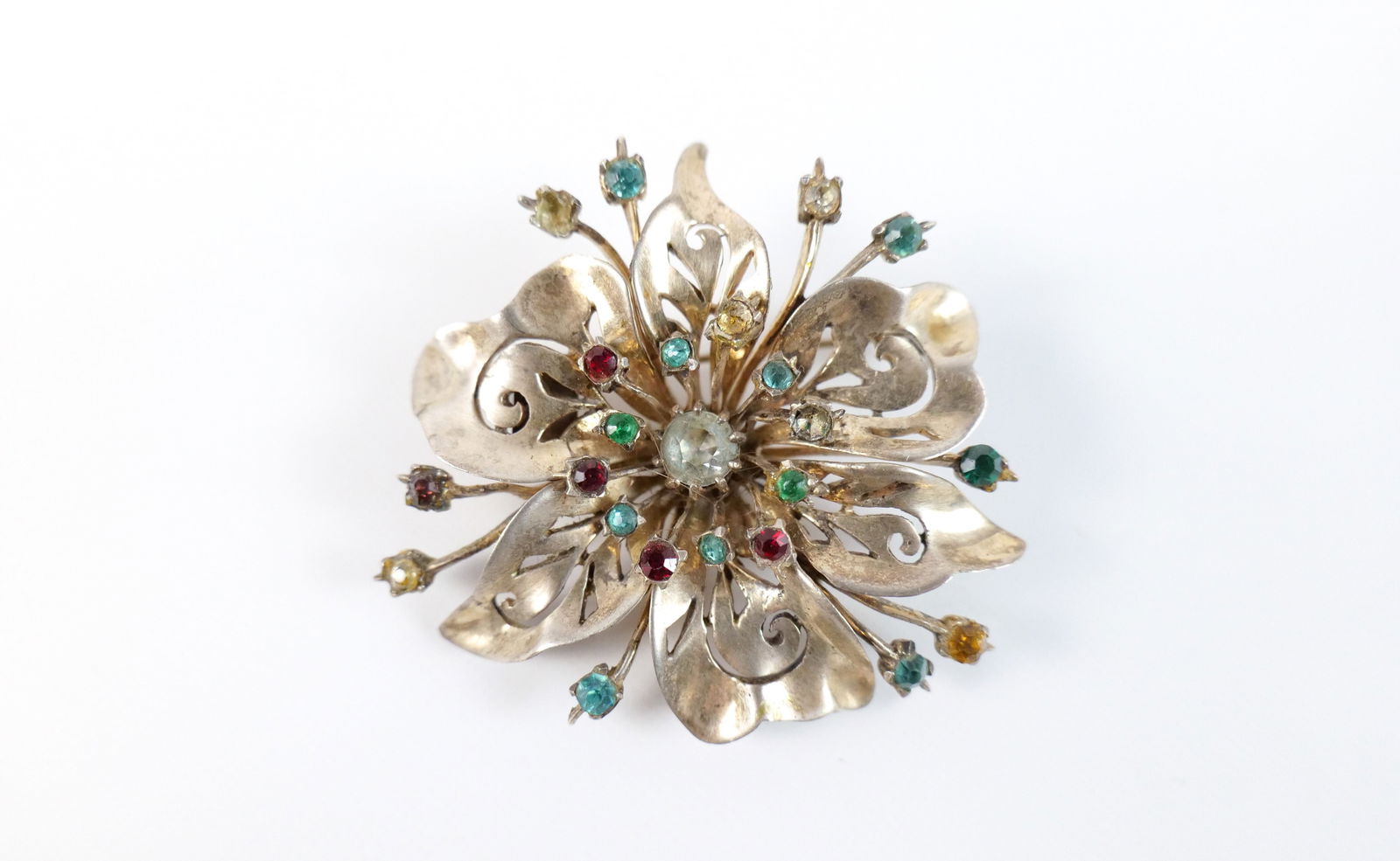 1940s Sterling Coro Craft Flower Brooch (1 of 8)