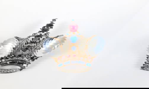 Large 1940s Sterling Trifari Crown Brooch