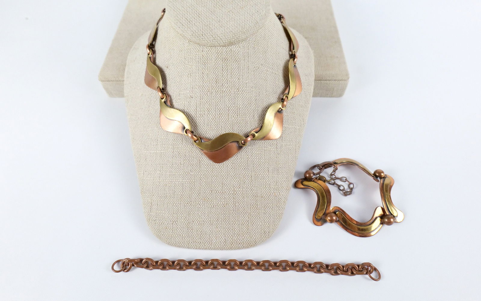 Vintage Copper/Gold Tone Necklace and Bracelets (1 of 10)