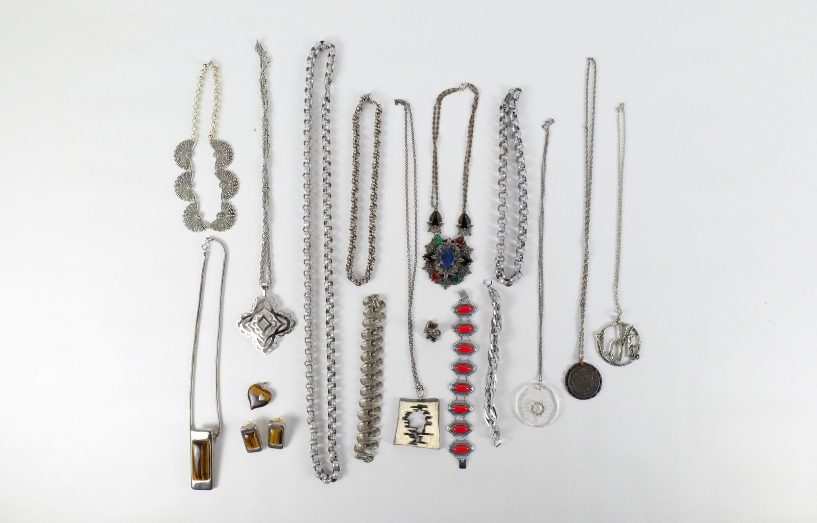 Group of Vintage Silver Tone Jewelry (1 of 12)