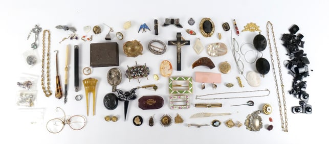Group of Mixed Ladies 19th Century Items