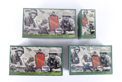 Lot of 4 Britian WWII Squads and Leader Miniatures
