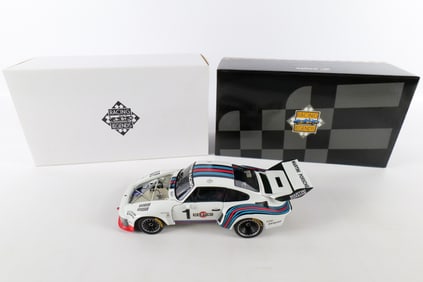 Exoto Racing Legends 1:18 Porsche 935 #1