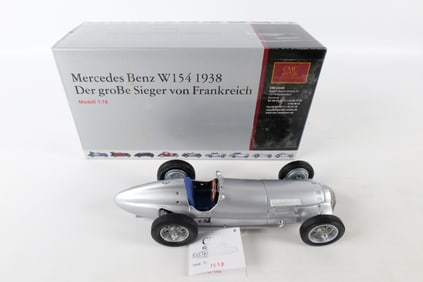 CMC Mercedes Benz W154 1938 Sieger Diecast Car