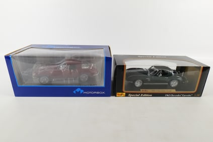 Lot of 2 Diecast 1:18 Scale Corvettes