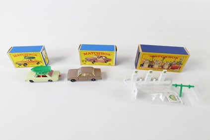 Lot of 3 Vintage Matchbox Cars and Accessories
