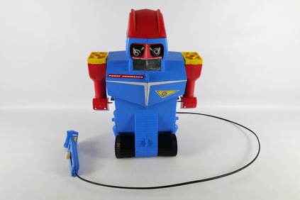 Vintage Ideal Toys Battery Operated Robot Commando Space Toy