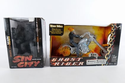 Lot of 2 Comic/Movie Related Toys