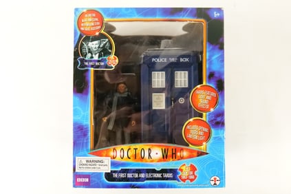Doctor Who The First Doctor and Electronic Tardis