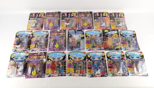 Lot of 20 Star Trek Action Figures