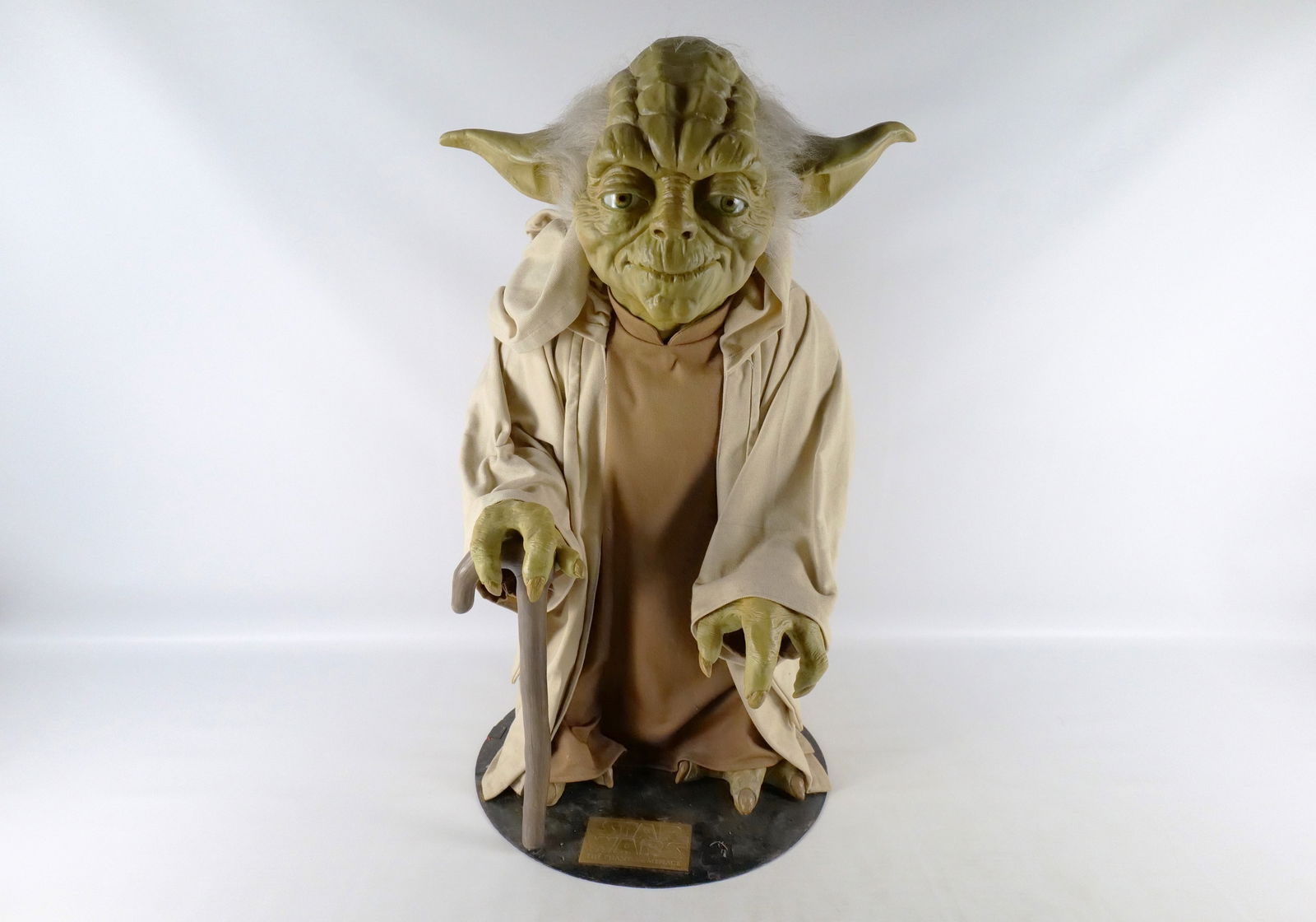 Star Wars The Phantom Menace Life Size Yoda Figure (1 of 8)