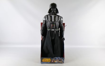 Star Wars Giant Size Darth Vader