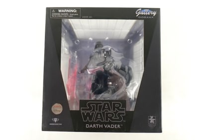 Star Wars Gallery Diorama Darth Vader Figure