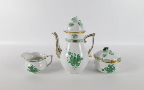 Herend 3 Piece Chinese Bouquet Tea Set: Herend 3 Piece Chinese Bouquet Tea Set. Including 8.5" Teapot, Creamer and Sugar. Good Condition. All invoices must be paid within 24 hours of the sale. We offer multiple shipping options please read