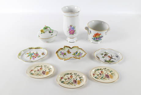 Group Lot of Hungarian Porcelain: Group Lot of Hungarian Porcelain. Including Herend Heart Shaped Dresser Box with Flower Handle, Herend Double Handled Open Waste, Herend Queen Victoria Small Dish, Herend Queen Victoria Small Plate, a