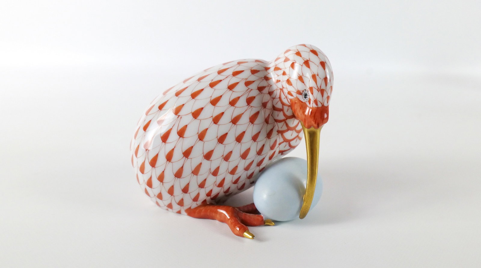 Herend Fishnet Porcelain Kiwi Bird with Egg Figurine (1 of 7)