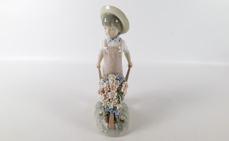 Lladro Little Gardener #1283 Figurine