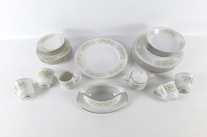 Carlton Concerto Dinnerware Set - 30 Pieces