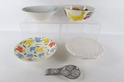Group Lot of Serving Pieces