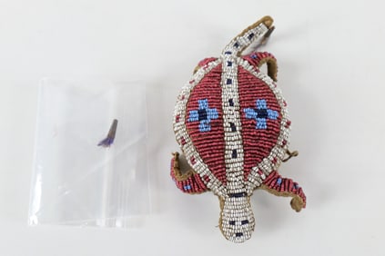 Late 19th Century Sioux Indian Turtle Amulet/Fetish