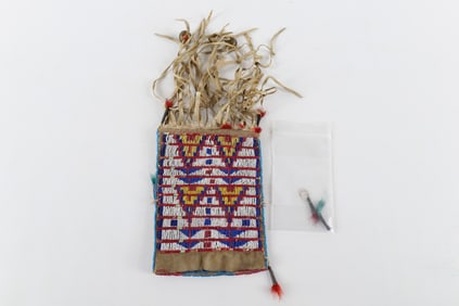 Late 19th Century Sioux Indian Beaded Pipe Bag