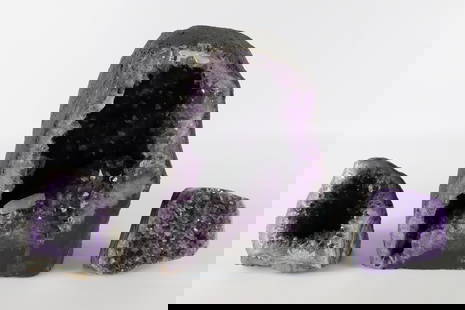Lot of 3 Amethyst Geodes: Lot of 3 Amethyst Geodes. Largest measures 9.75" tall. All invoices must be paid within 24 hours of the sale. We offer multiple shipping options please read the shipping terms to understand your optio