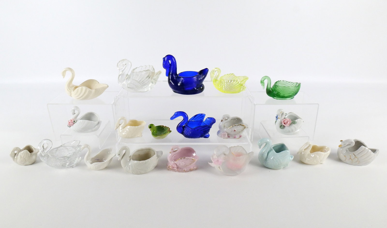 Lot of 20 Swan Salts, Figures and Candle Holders (1 of 14)