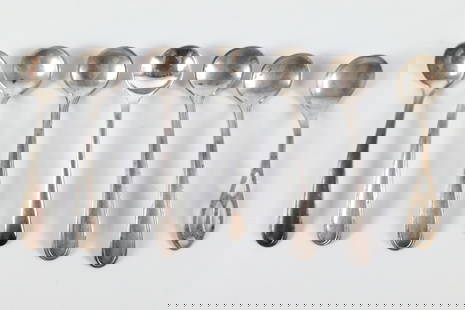 Lot of 7 Sterling Salt Spoons: Lot of 7 Sterling Salt Spoons. Six are matching. Measures 2.5" long. All invoices must be paid within 24 hours of the sale. We offer multiple shipping options please read the shipping terms to underst