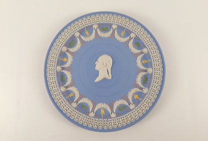 Wedgwood 5 Color Jasperware George Washington Trophy Plate