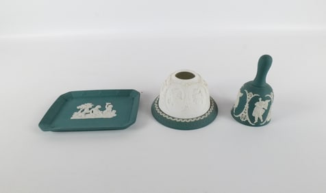 Lot of 3 Wedgwood Spruce Green Pieces