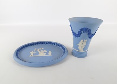 Lot of 2 Wedgwood Tricolor Pieces