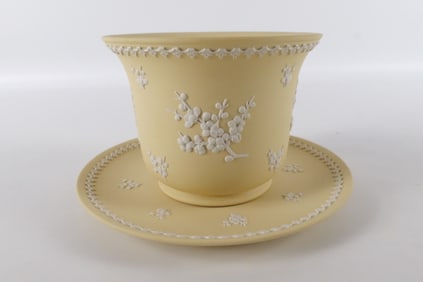 Wedgwood Primrose Yellow Jasperware Flower Pot and Plate Lot