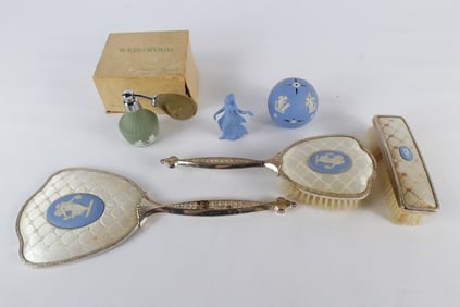 Group Lot of Wedgwood Vanity Pieces