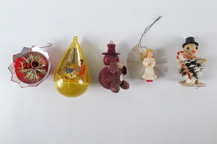 Lot of 5 Vintage Christmas Ornaments