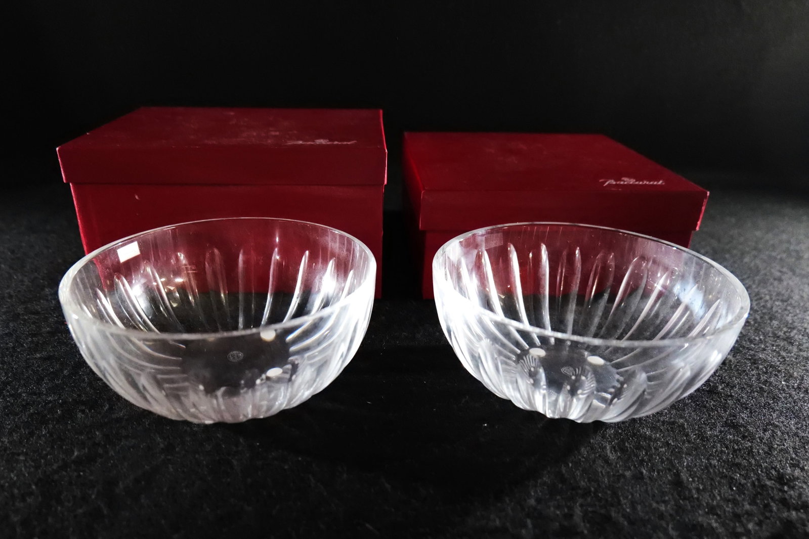Pair of Baccarat Serving Bowls: Pair of Baccarat Serving Bowls. They measure 3" tall x 7" wide. Both come with Baccarat Boxes. Unsure if original. All invoices must be paid within 24 hours of the sale. We offer multiple shipping opt