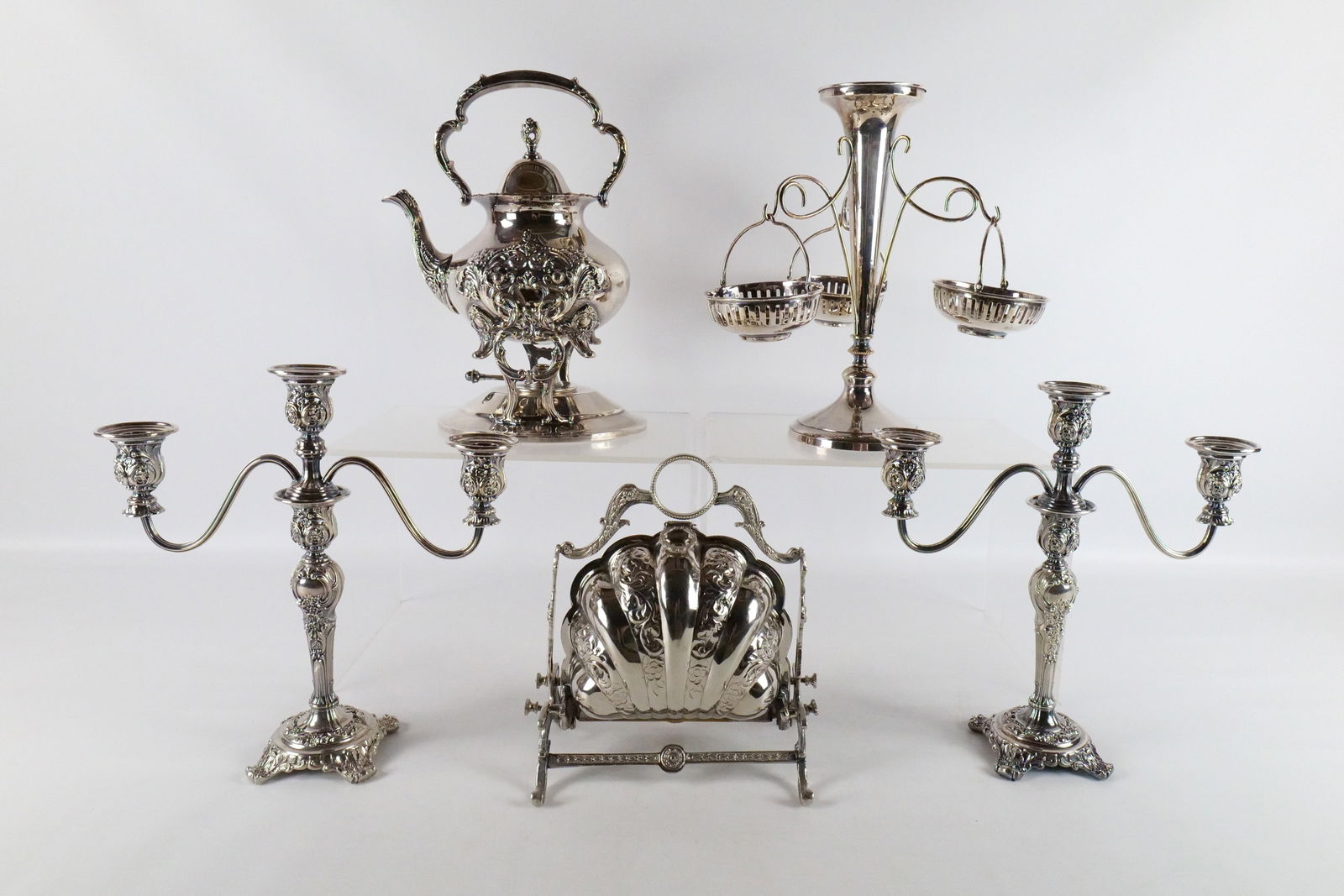 Lot of Silverplate Items (1 of 12)