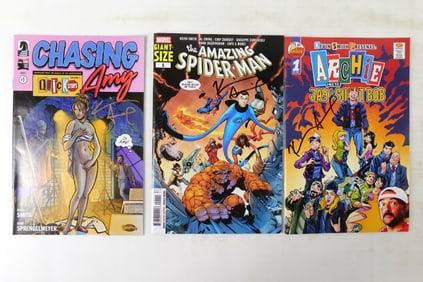 Charity Item! Lot of 3 Kevin Smith Autographed Comics