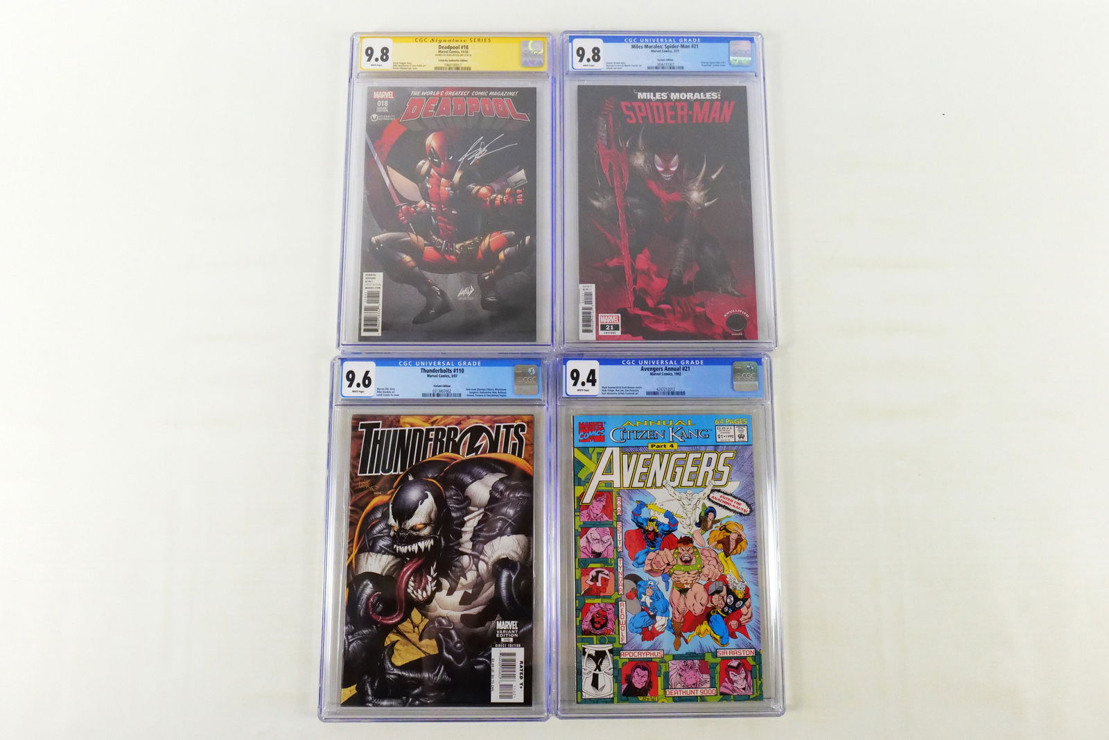 Lot of 4 CGC Graded Marvel Comics (1 of 10)