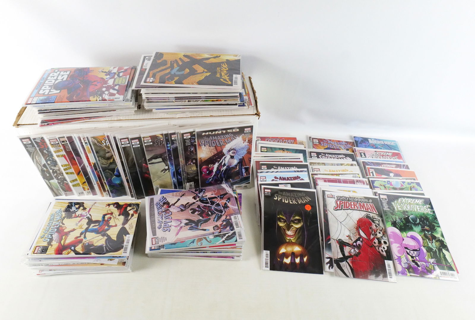 Long Box of Amazing Spider-Man and Spider/Venom Verse Comics (1 of 11)