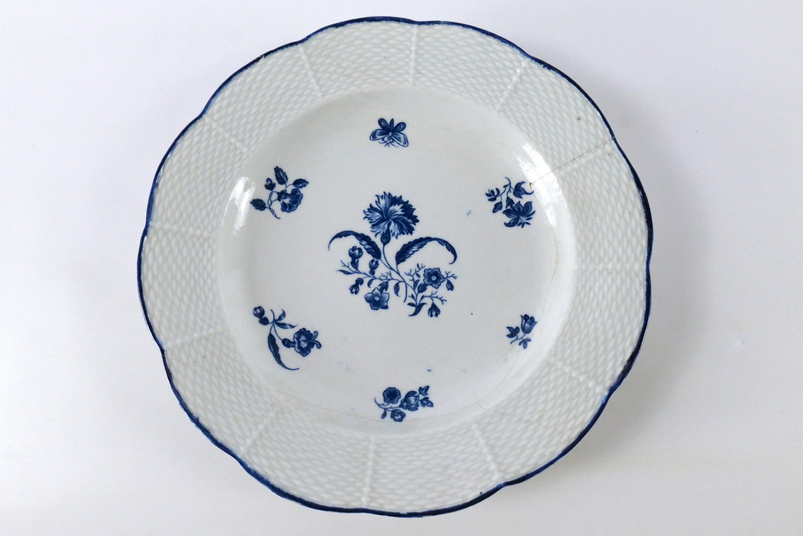 Antique Worcester Hand Painted Blue and White Floral Dish (1 of 9)