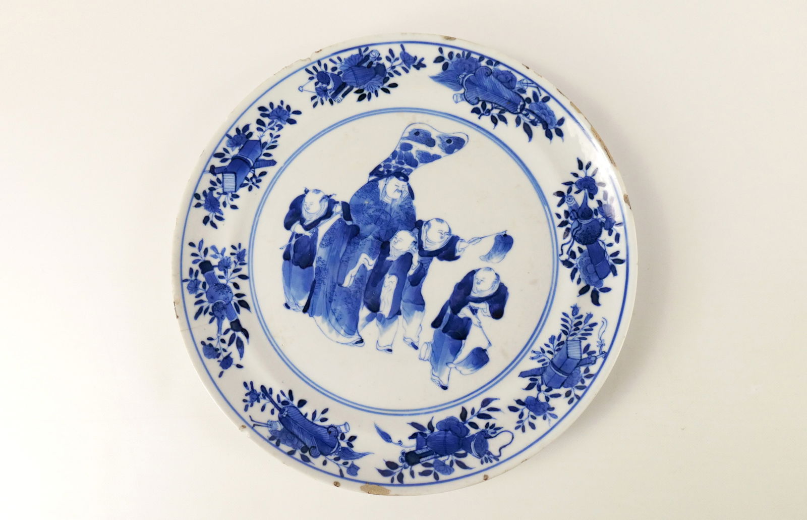 Chinese Export Hand Painted Porcelain Plate (1 of 12)