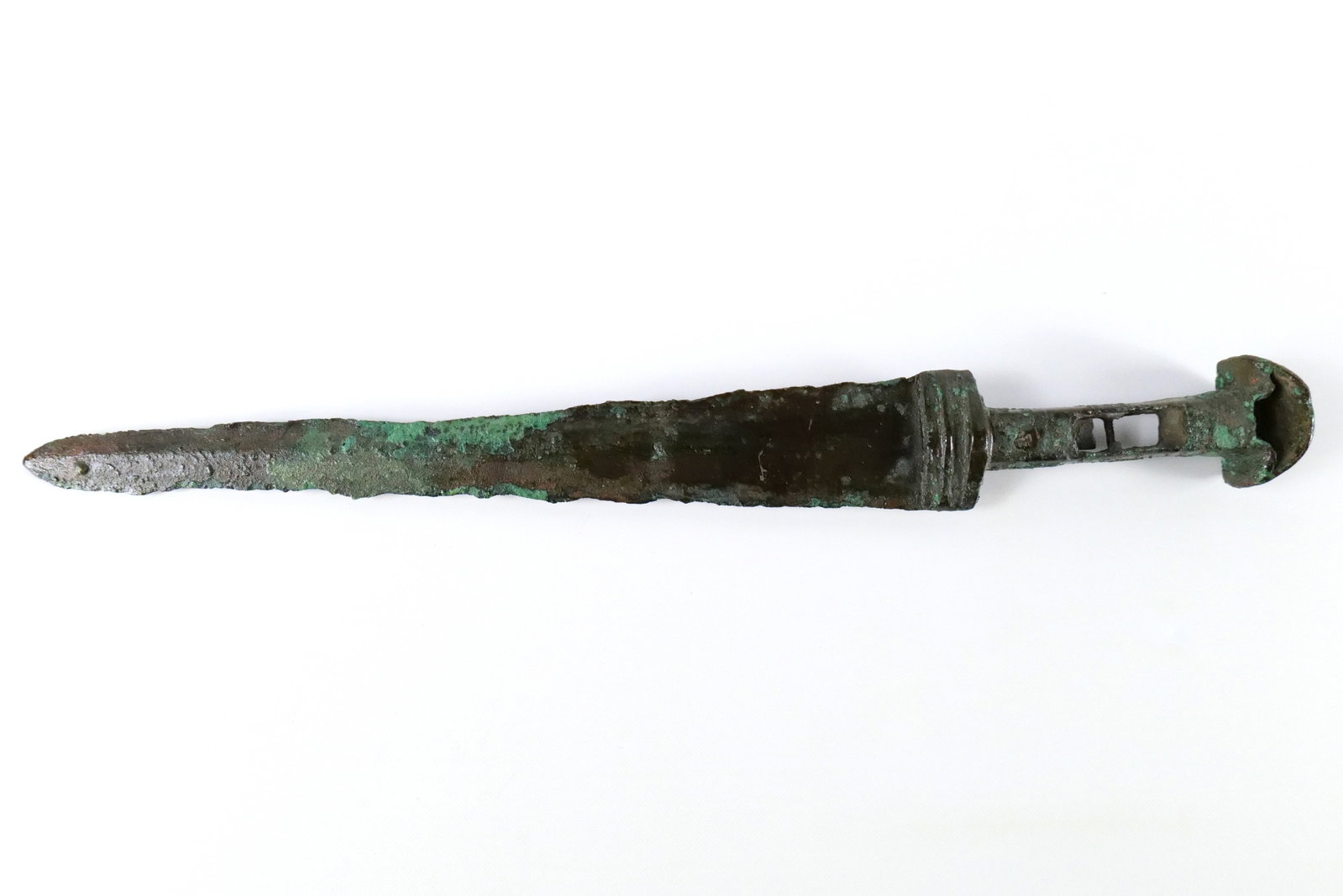Early Iron Age Luristan (Iran) Bronze Short Sword: Early Iron Age Luristan (Iran) Bronze Short Sword. Circa Bronze Age 1200-800 BCE. Heavy Patina. Measures 16" long. All invoices must be paid within 24 hours of the sale. We offer multiple shipping opt