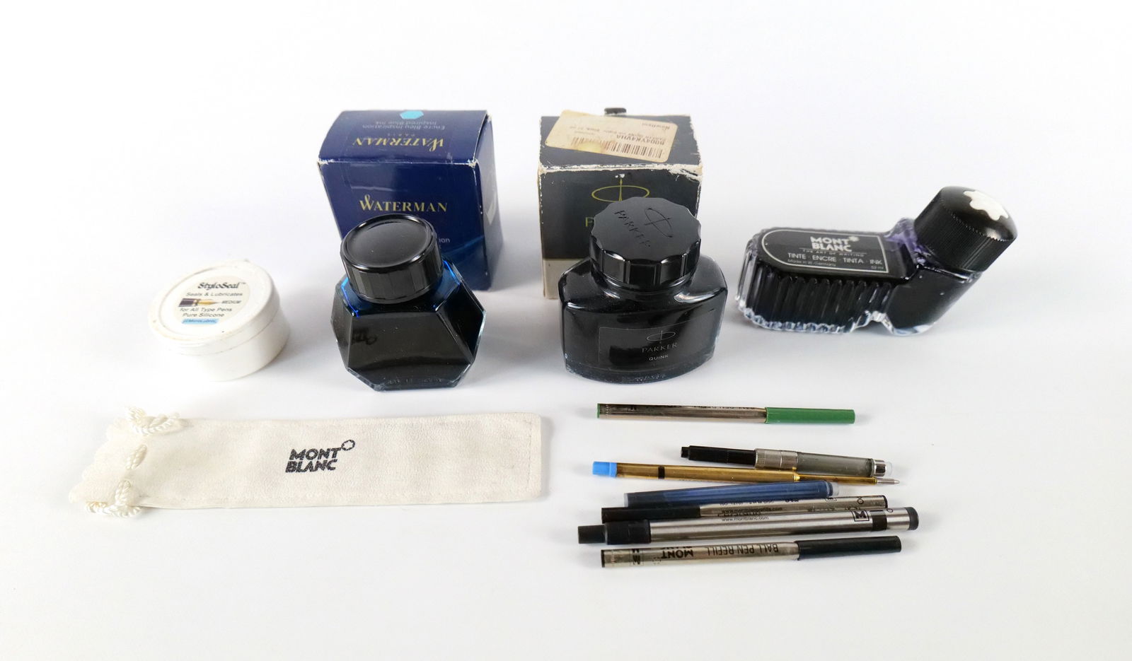 Lot of Pen Accessories (1 of 7)