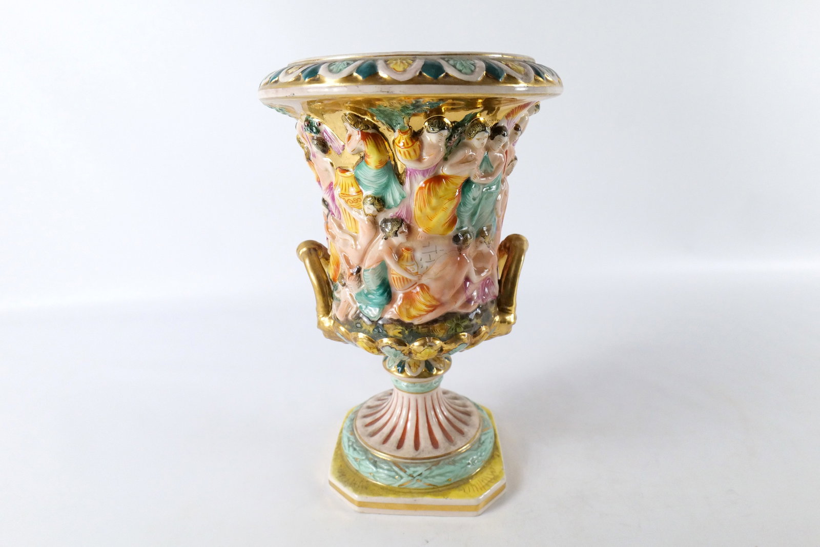 Capodimonte Style Urn: Capodimonte Style Urn. Marked Italy. Measures 13.5" tall x 9" wide. All invoices must be paid within 24 hours of the sale. We offer multiple shipping options, please read the shipping terms to underst