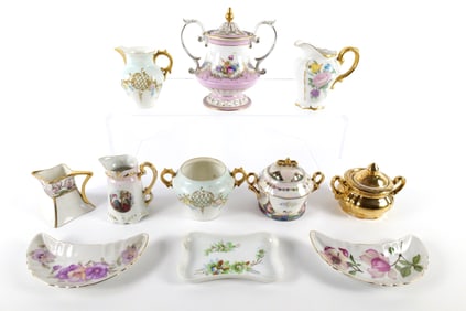 Lot of Various Pieces of Porcelain